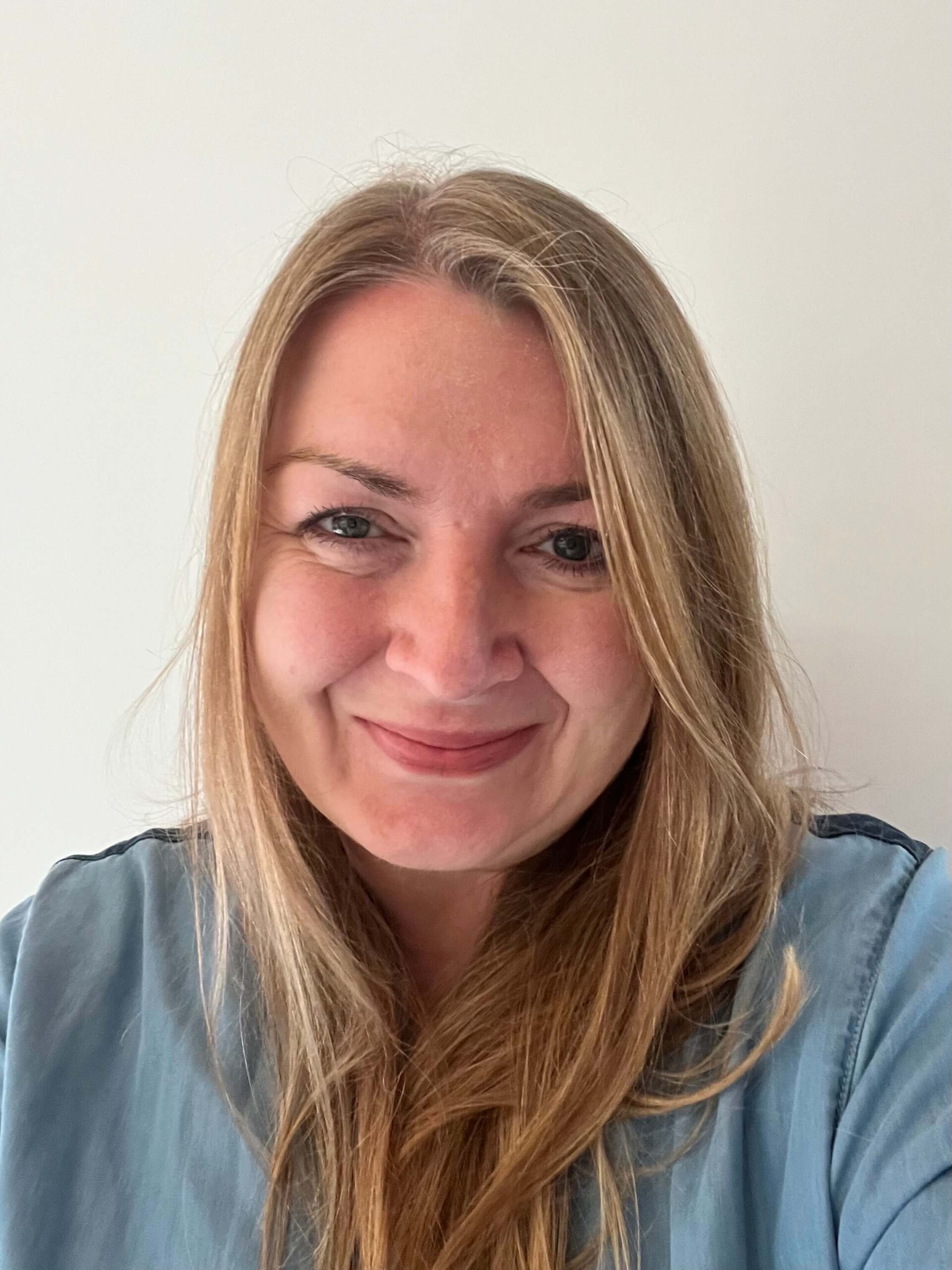 Headshot of Dr Rachel Horan